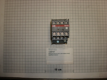 Auxiliary contactor K44E, 24V-60Hz, P200