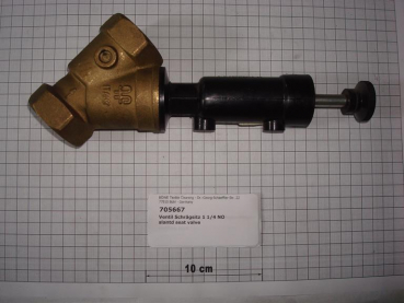 Slanted seat valve,1 1/4",NO,pneumatic