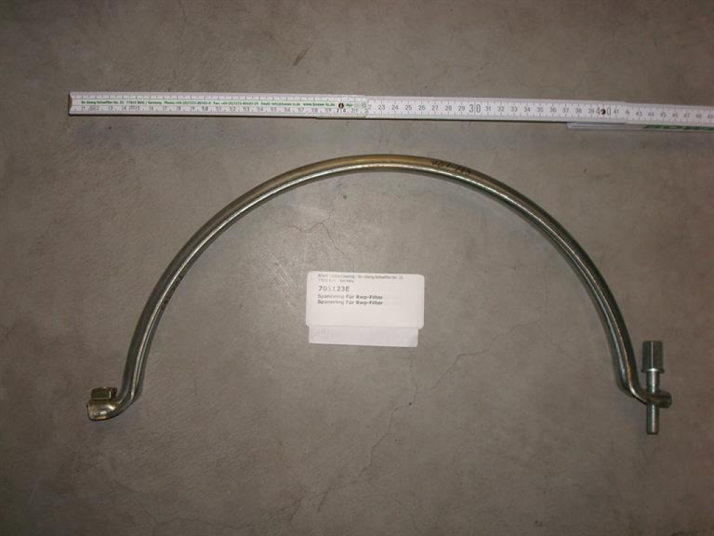 Clamping ring for spin filter