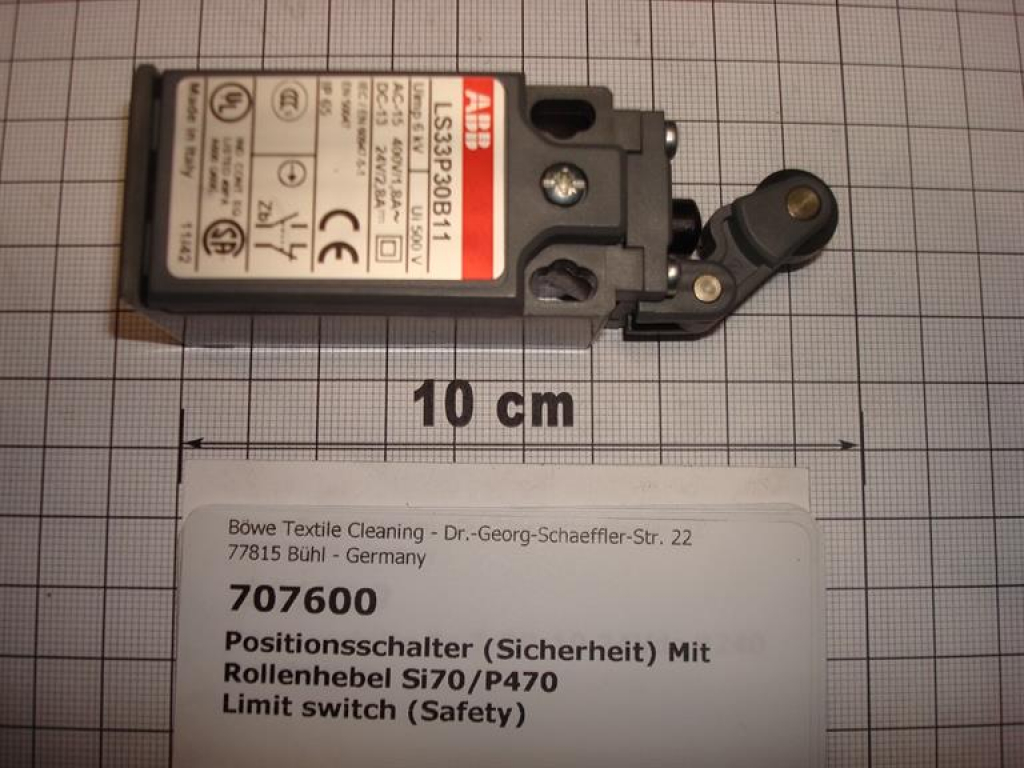 End switch with roller lever for distillation door, button trap