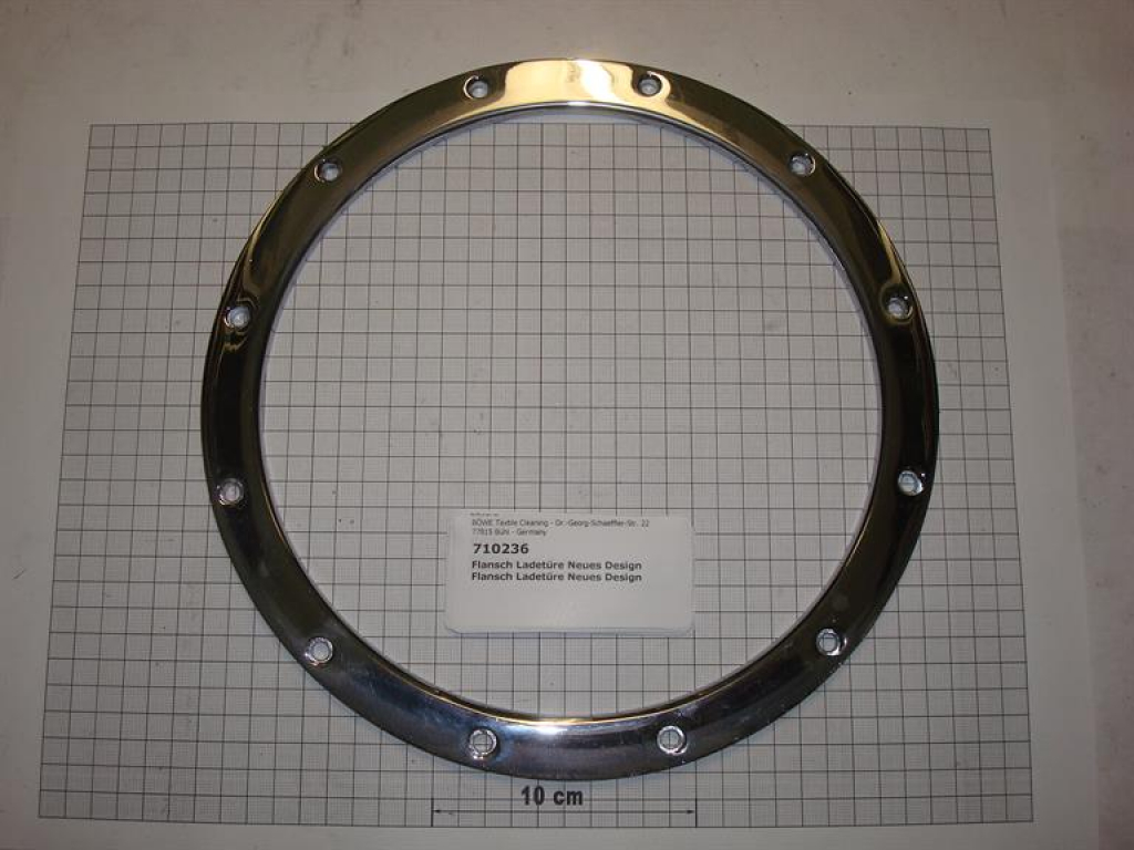 Flange loading door